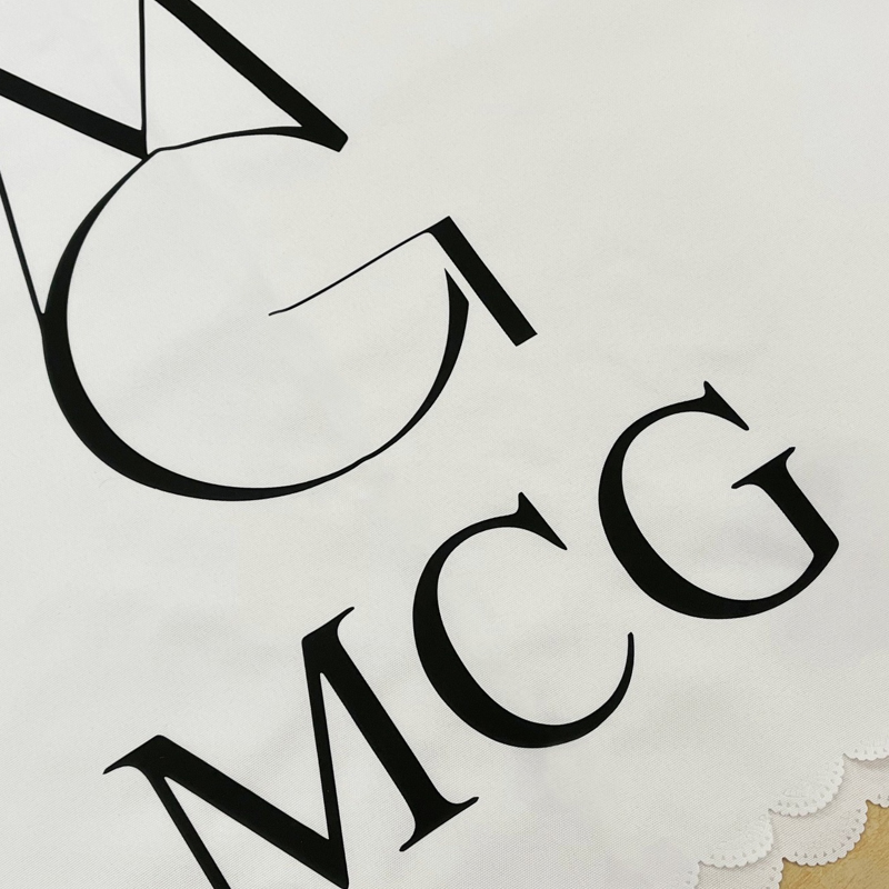 Logo 印製細節